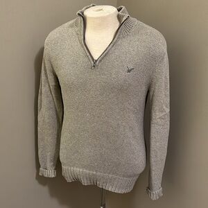 Abercrombie and Fitch VNeck Sweater with Zipper Size Small